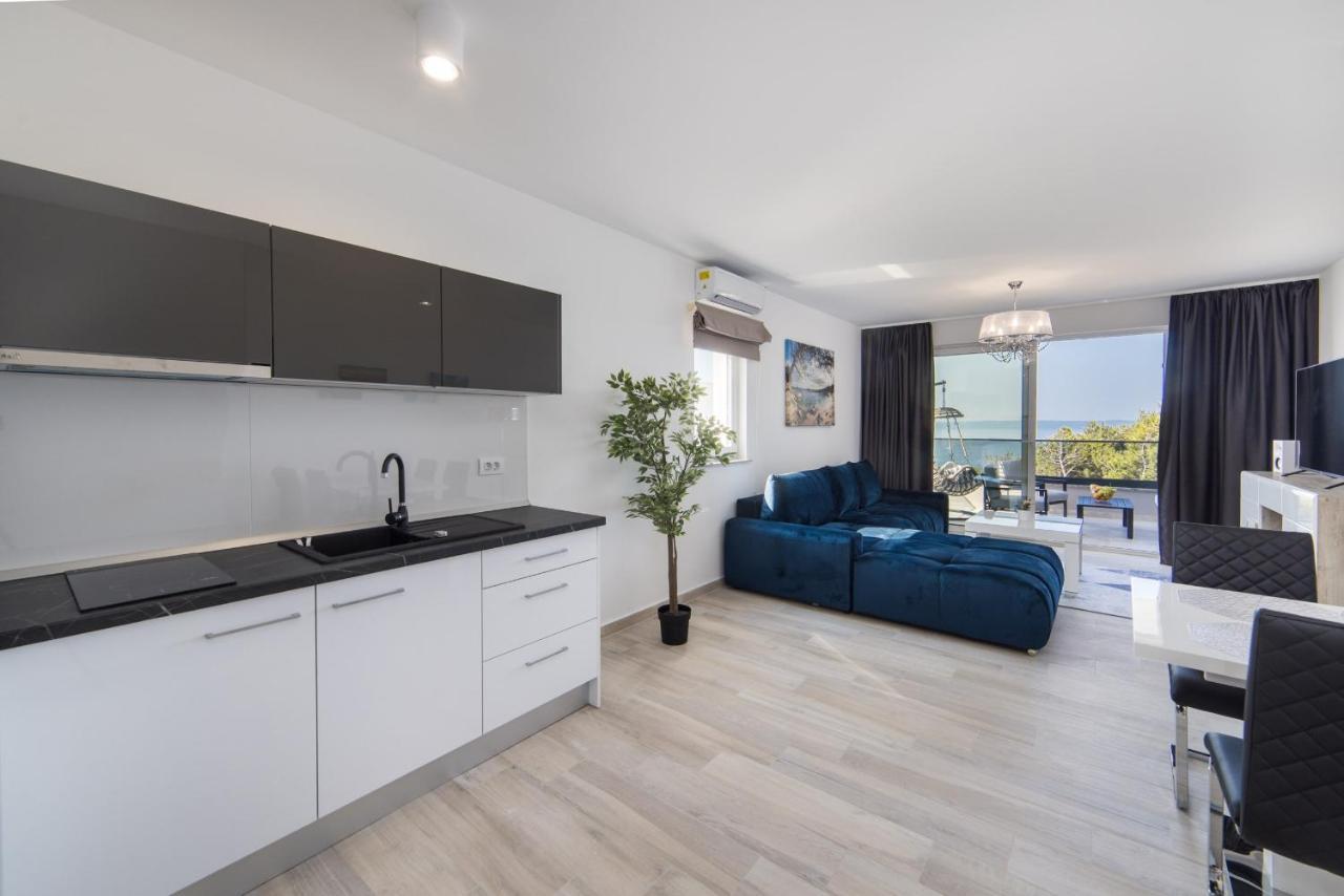 Apartment Blanka House *