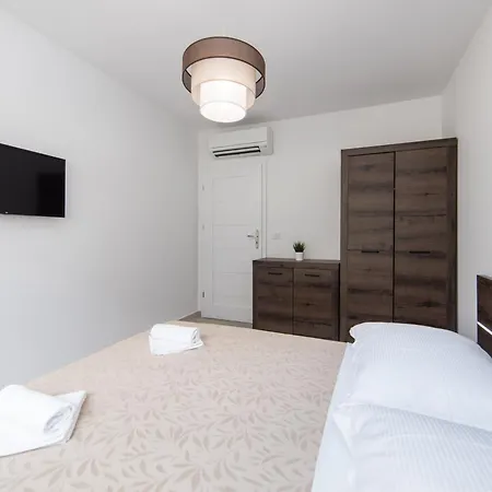 Apartments Blanka House Makarska Room photo